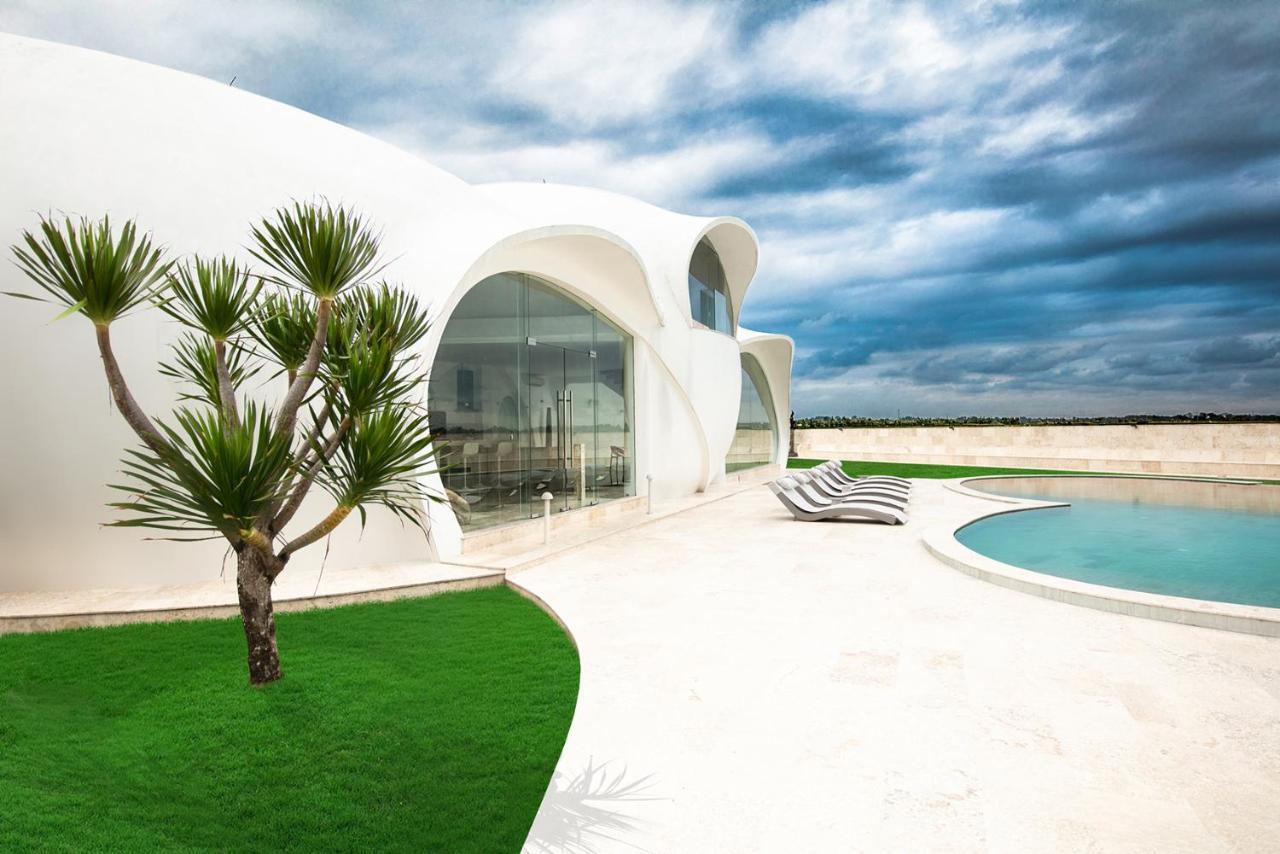 The Cloud Beachfront Villa Tabanan Εξωτερικό φωτογραφία