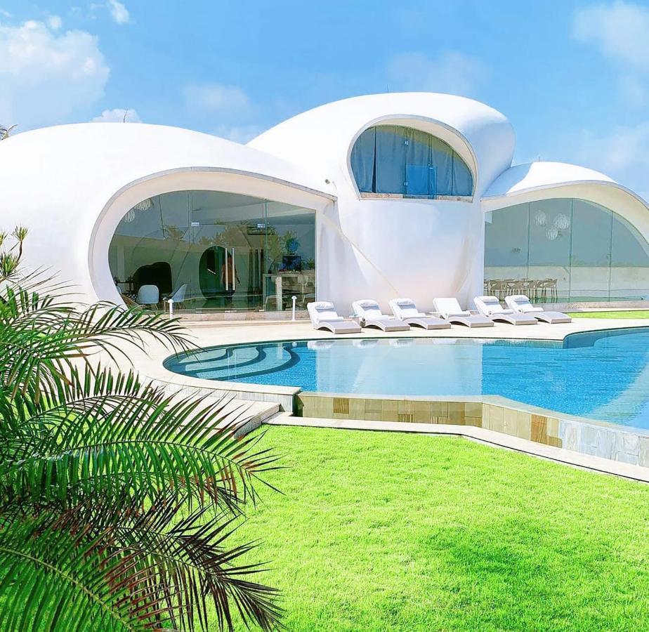 The Cloud Beachfront Villa Tabanan Εξωτερικό φωτογραφία