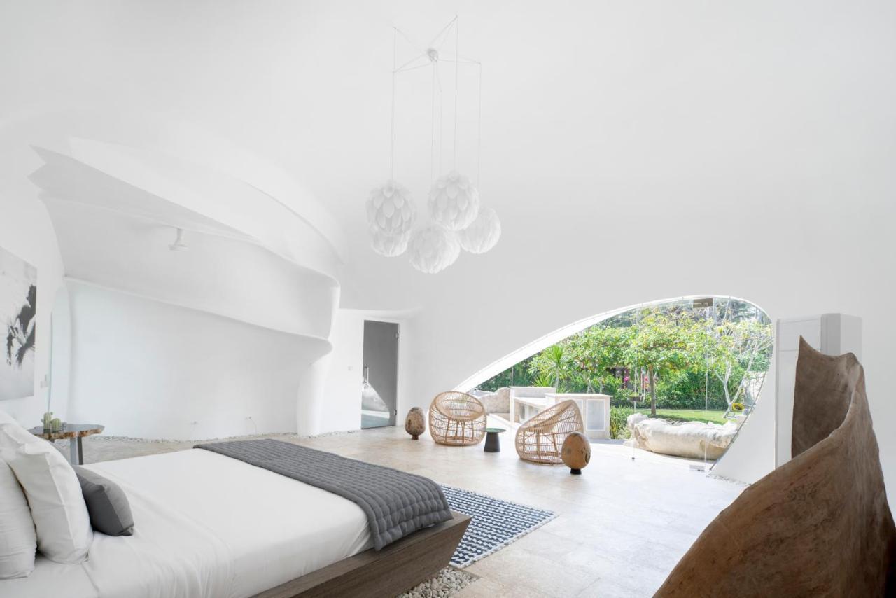 The Cloud Beachfront Villa Tabanan Εξωτερικό φωτογραφία